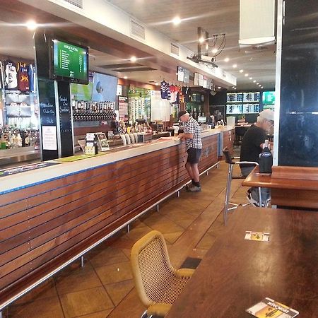 Grand Tasman Hotel Port Lincoln Buitenkant foto
