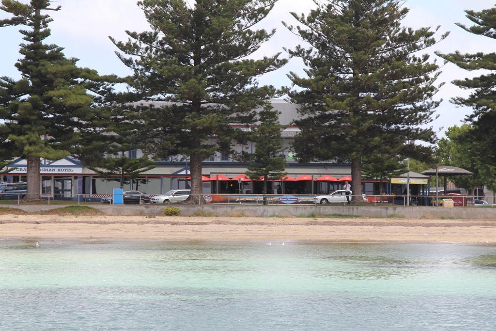 Grand Tasman Hotel Port Lincoln Buitenkant foto