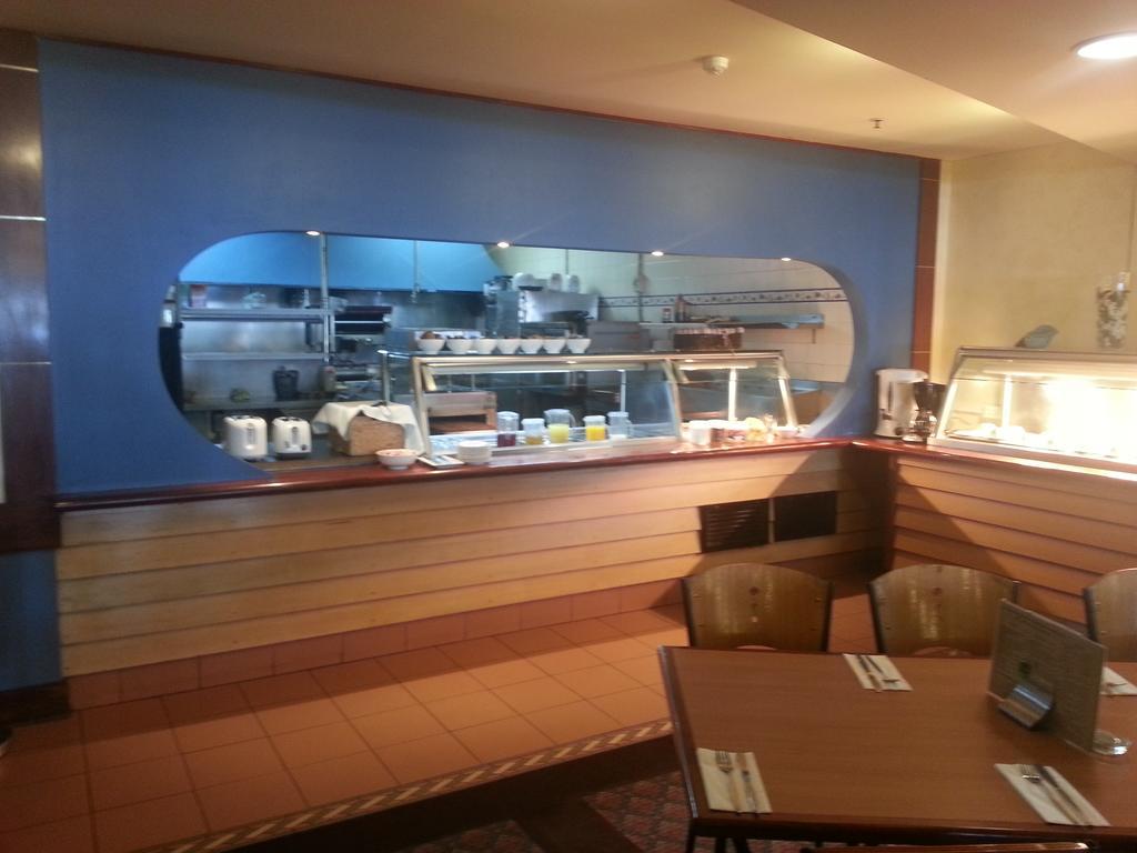 Grand Tasman Hotel Port Lincoln Buitenkant foto
