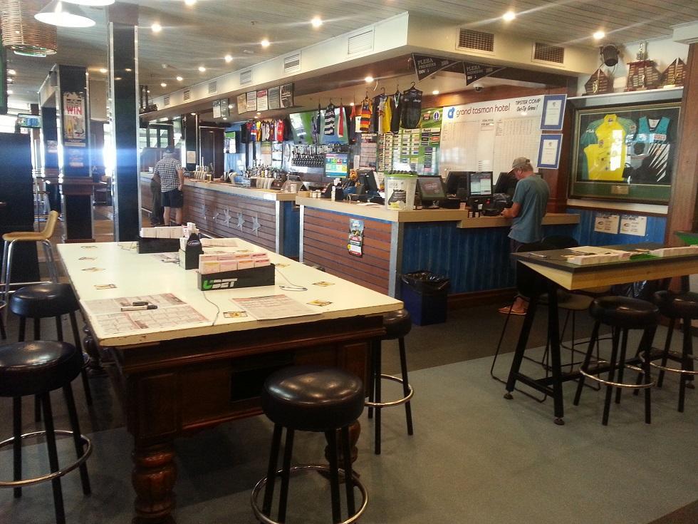 Grand Tasman Hotel Port Lincoln Buitenkant foto